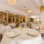 Hellenia Yachting & Hotel