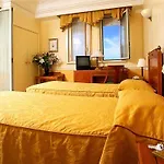 Hellenia Yachting Hotel&spa Hotel