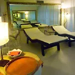 Hellenia Yachting & Hotel