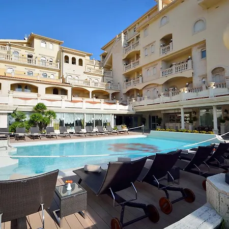 Otel Hellenia Yachting & Giardini Naxos