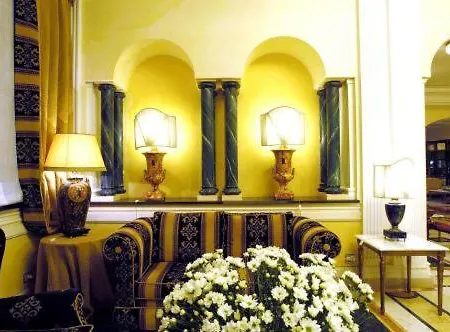 Ξενοδοχείο Hellenia Yachting & 4*