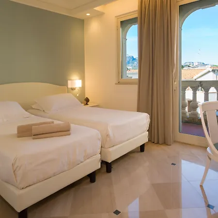 Ξενοδοχείο Hellenia Yachting & Giardini Naxos