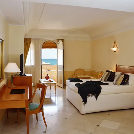 Ξενοδοχείο Hellenia Yachting & Giardini Naxos