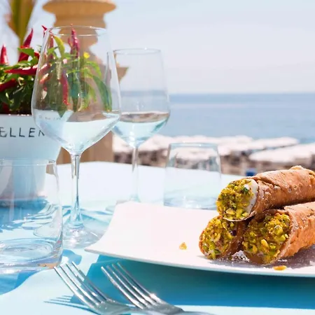 Hellenia Yachting Hotel&spa