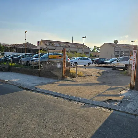 ホテル Hellenia Yachting & 4*