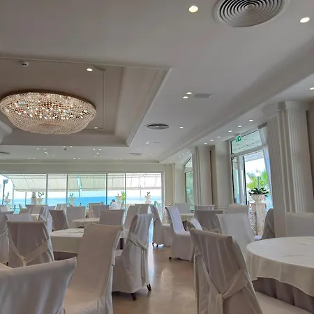 Отель Hellenia Yachting & 4*