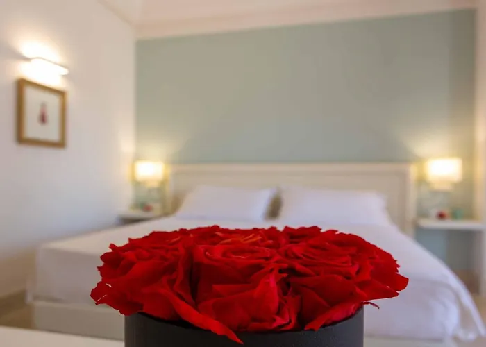 호텔 Hellenia Yachting & 4*