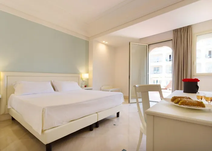 Hotel Hellenia Yachting & Giardini Naxos