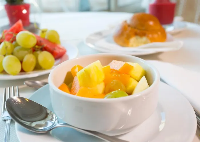 Hellenia Yachting & 호텔 4*