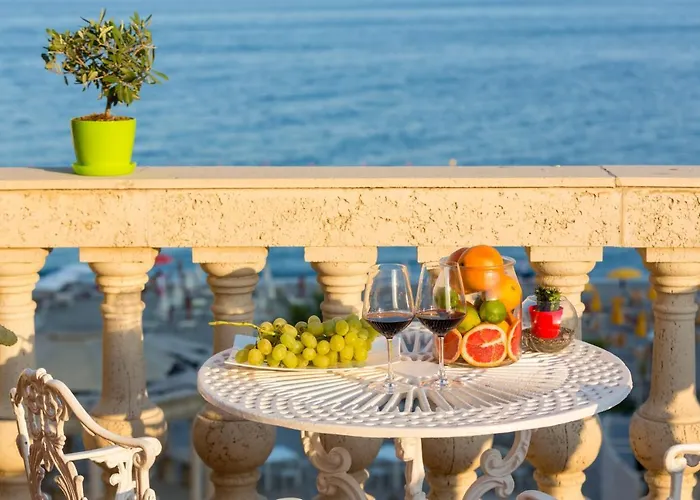 Hellenia Yachting & 4* ジャルディーニ・ナクソス