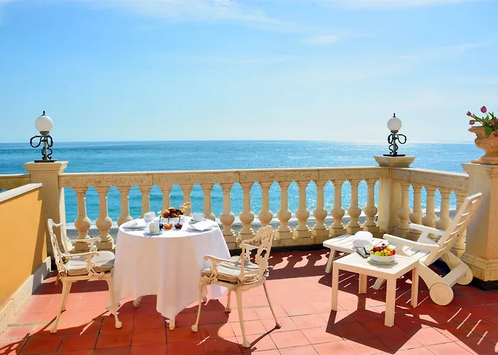 ホテル Hellenia Yachting & 4*