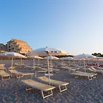 Hellenia Yachting & Giardini Naxos