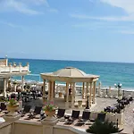 Hellenia Yachting & Otel