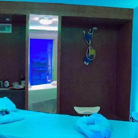 Hellenia Yachting & 4*